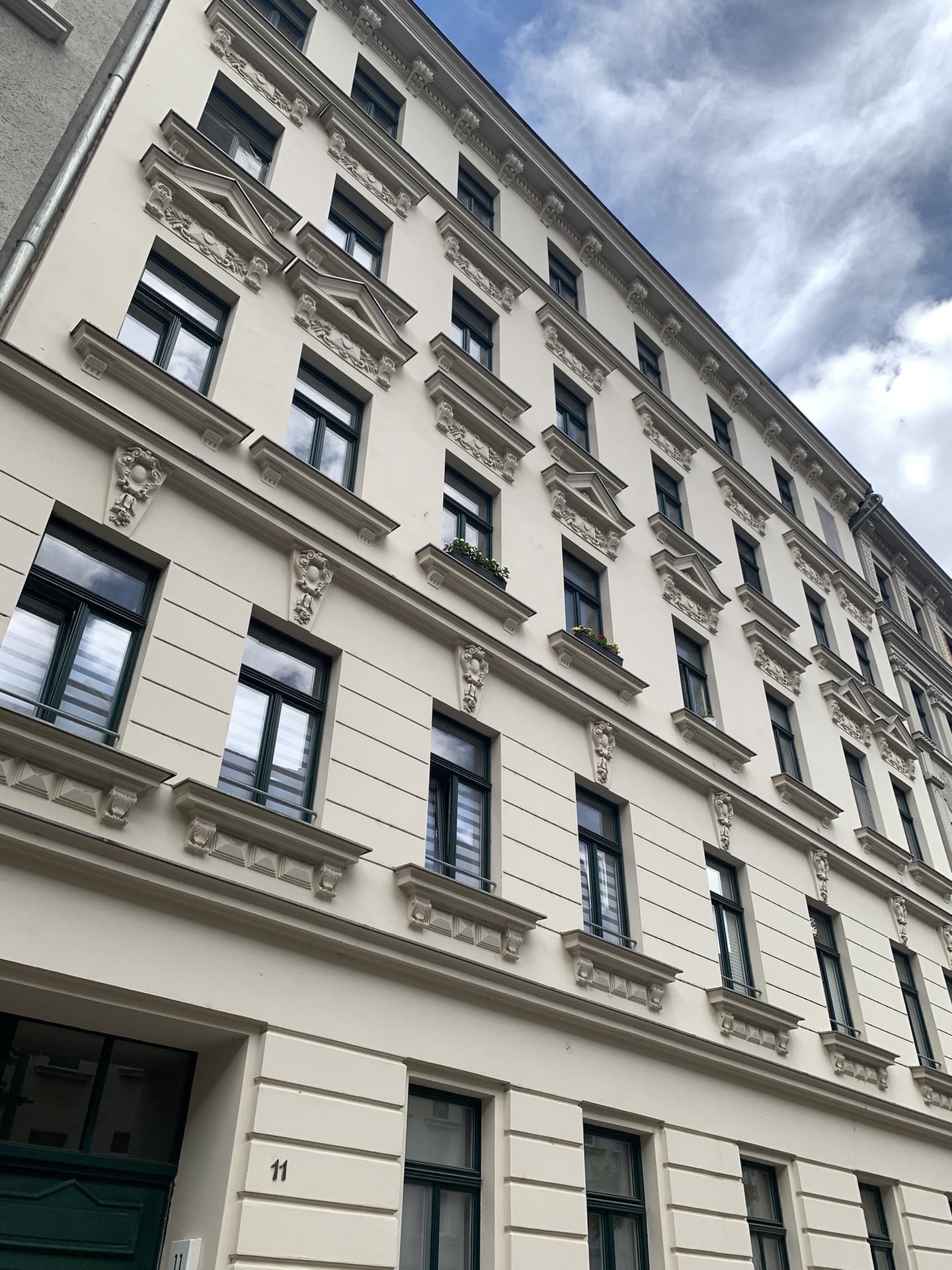 Dimpfelstraße 11, Leipzig